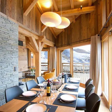 Station touristique Les 3 Ours By Leavetown Vacations *